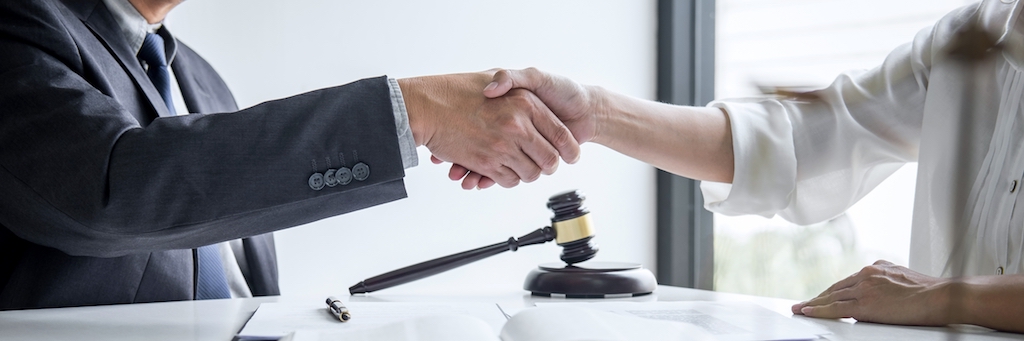 A Quick Guide to Hiring an Attorney for Evictions